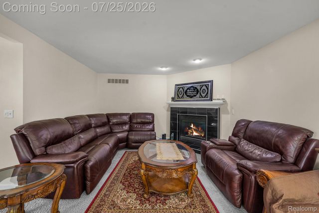 26923 Pepperwood Drive, Woodhaven, MI 48183