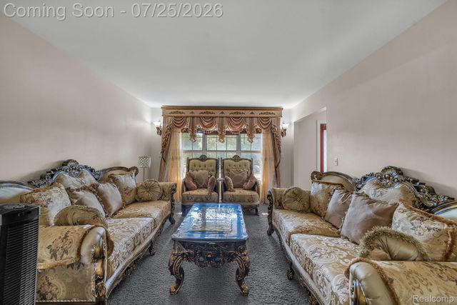 26923 Pepperwood Drive, Woodhaven, MI 48183