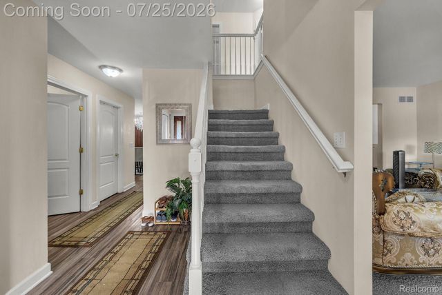 26923 Pepperwood Drive, Woodhaven, MI 48183