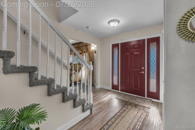 26923 Pepperwood Drive, Woodhaven, MI 48183