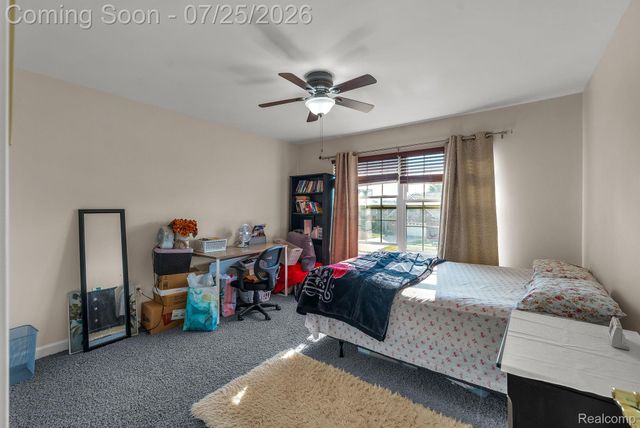 26923 Pepperwood Drive, Woodhaven, MI 48183