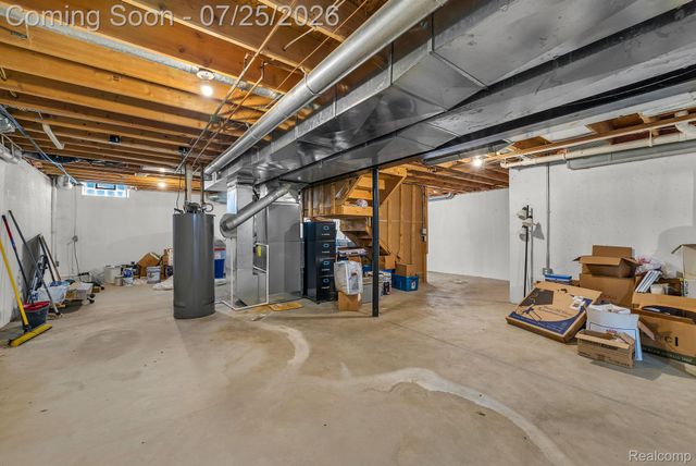 26923 Pepperwood Drive, Woodhaven, MI 48183