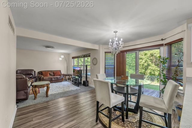 26923 Pepperwood Drive, Woodhaven, MI 48183