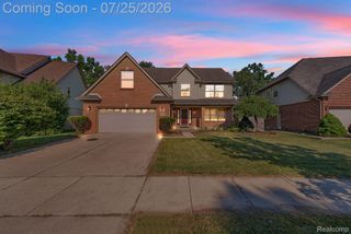 26923 Pepperwood Drive, Woodhaven, MI 48183