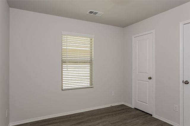 5505 Shore Point Trail, Fort Worth, TX 76119