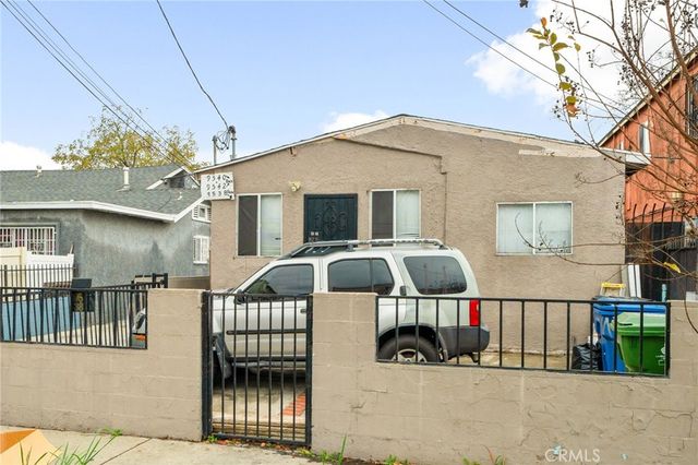 9538 Compton Avenue, Los Angeles, CA 90002