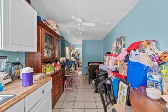 9538 Compton Avenue, Los Angeles, CA 90002