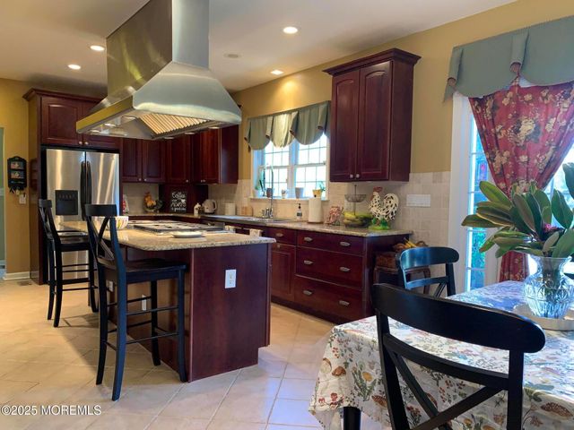 163 Sharon Station Road, Robbinsville, NJ 08691