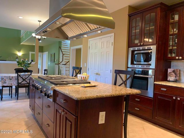 163 Sharon Station Road, Robbinsville, NJ 08691