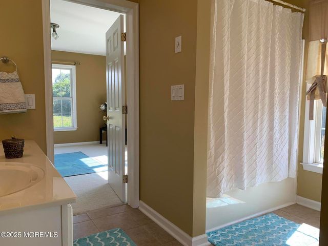 163 Sharon Station Road, Robbinsville, NJ 08691