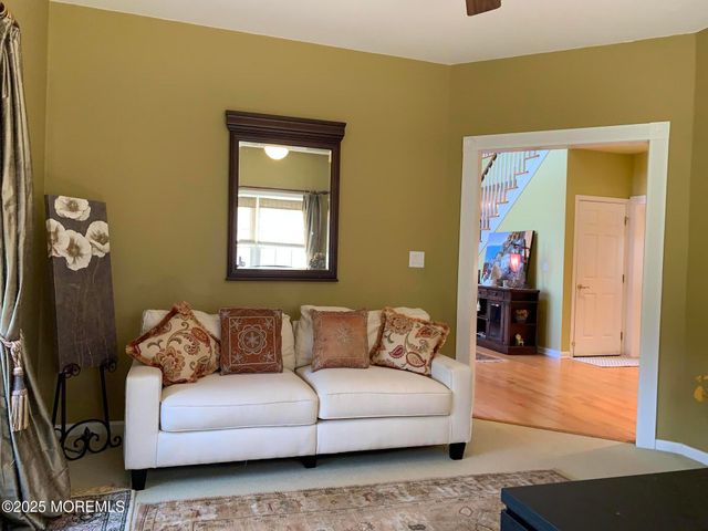 163 Sharon Station Road, Robbinsville, NJ 08691