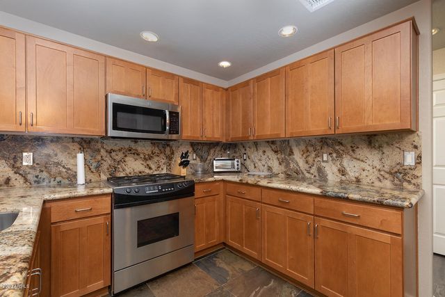19700 N 76th Street 2130, Scottsdale, AZ 85255