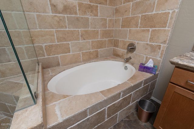 19700 N 76th Street 2130, Scottsdale, AZ 85255