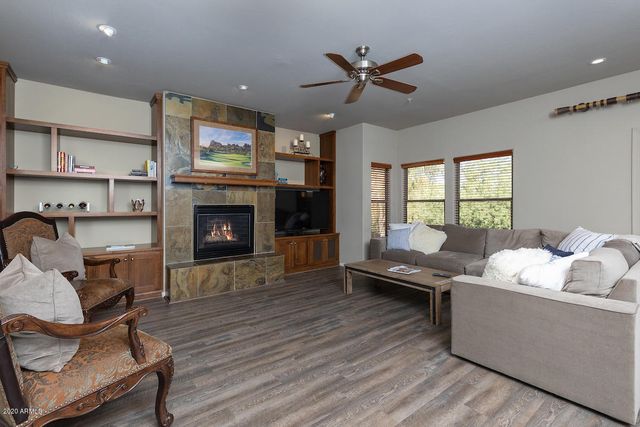 19700 N 76th Street 2130, Scottsdale, AZ 85255