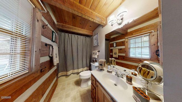 1529 Hidden Circle, Sevierville, TN 37876