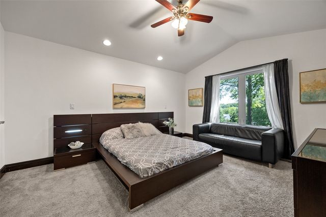 2856 Ash Street, Coralville, IA 52241