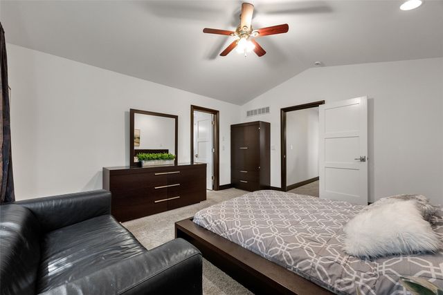 2856 Ash Street, Coralville, IA 52241