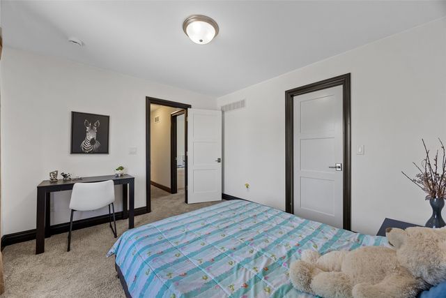 2856 Ash Street, Coralville, IA 52241