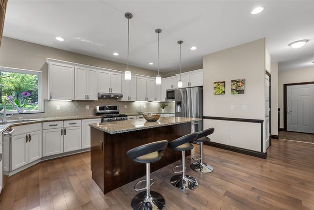 2856 Ash Street, Coralville, IA 52241