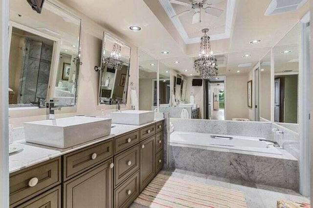 901 E Camino Real 5d, Boca Raton, FL 33432