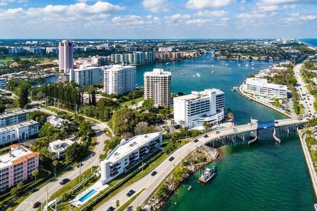 901 E Camino Real 5d, Boca Raton, FL 33432
