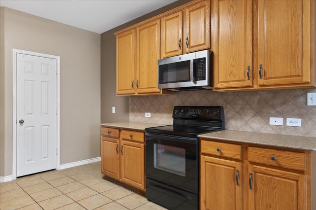 1014 Rockton Drive, Wylie, TX 75098