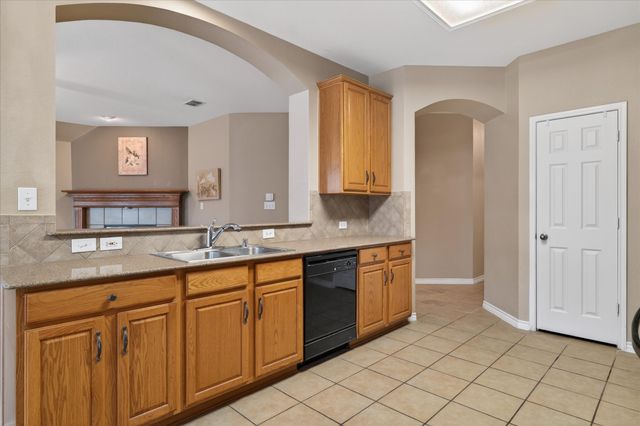 1014 Rockton Drive, Wylie, TX 75098