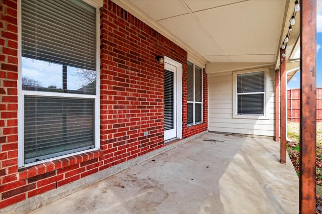 1014 Rockton Drive, Wylie, TX 75098