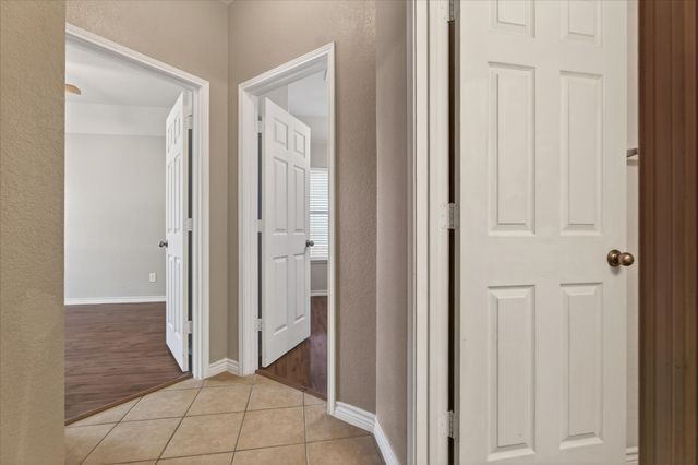 1014 Rockton Drive, Wylie, TX 75098