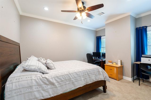 501 N Fairway Loop, Coldspring, TX 77331