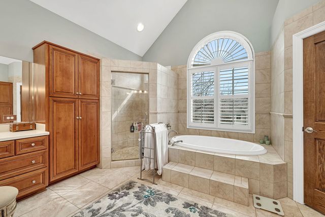 24721 W Park River Lane, Shorewood, IL 60404