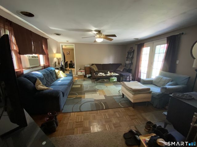 32 Depalma Lane, Danbury, CT 06811
