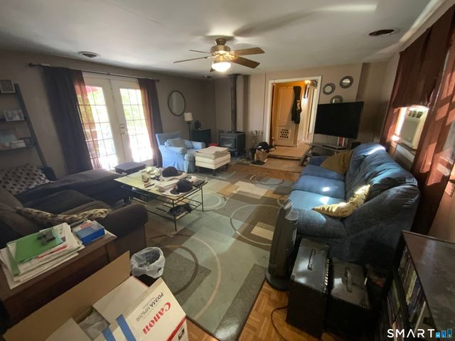 32 Depalma Lane, Danbury, CT 06811