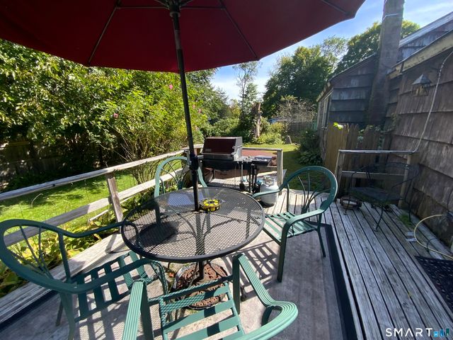 32 Depalma Lane, Danbury, CT 06811
