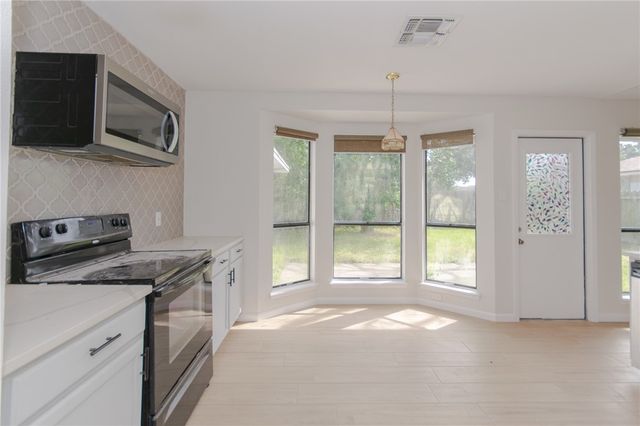 6918 Roseland Dr, Corpus Christi, TX 78414