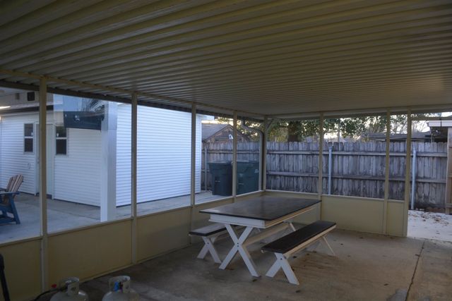 205 South Moss Drive, Houma, LA 70360