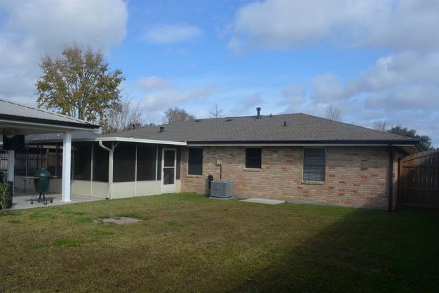 205 South Moss Drive, Houma, LA 70360