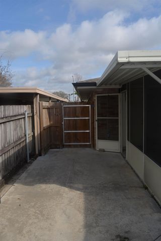 205 South Moss Drive, Houma, LA 70360