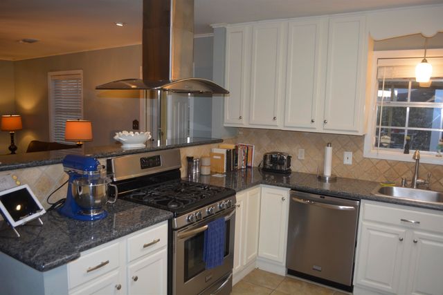 205 South Moss Drive, Houma, LA 70360