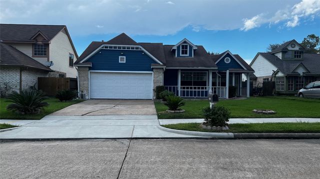 12318 Ashling Drive, Houston, TX 77477