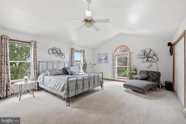 3133 WINDON AVE, Lancaster, PA 17603