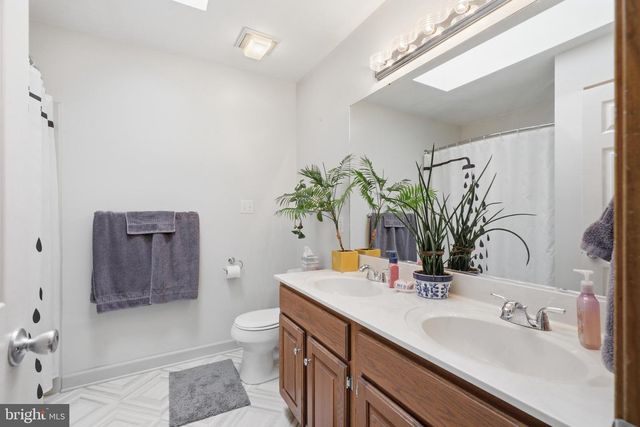 3133 WINDON AVE, Lancaster, PA 17603