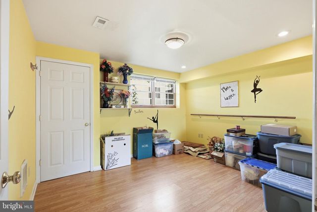 3133 WINDON AVE, Lancaster, PA 17603