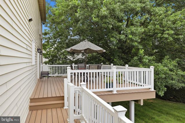 3133 WINDON AVE, Lancaster, PA 17603