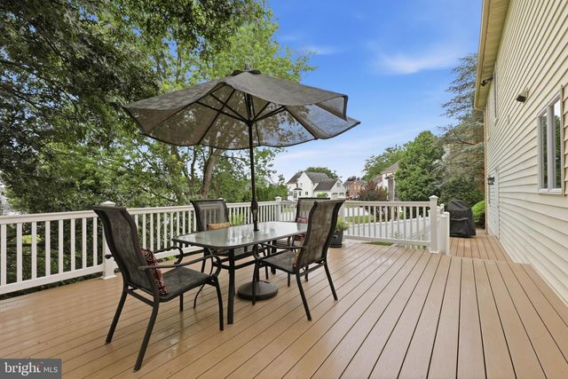 3133 WINDON AVE, Lancaster, PA 17603