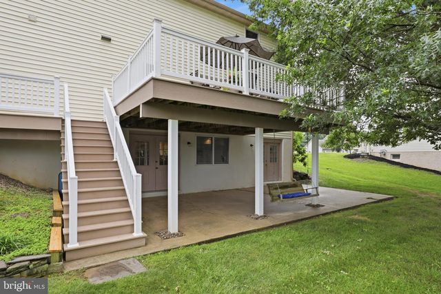 3133 WINDON AVE, Lancaster, PA 17603
