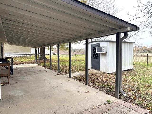 641 Mitchell Street, Winnsboro, TX 75494