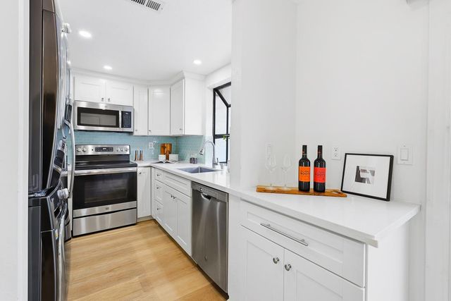 1036 Chula Vista Terrace, Sunnyvale, CA 94086