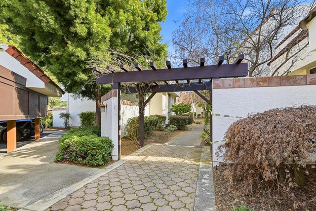 1036 Chula Vista Terrace, Sunnyvale, CA 94086