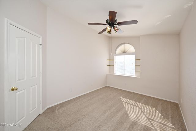5730 E GELDING Drive, Scottsdale, AZ 85254